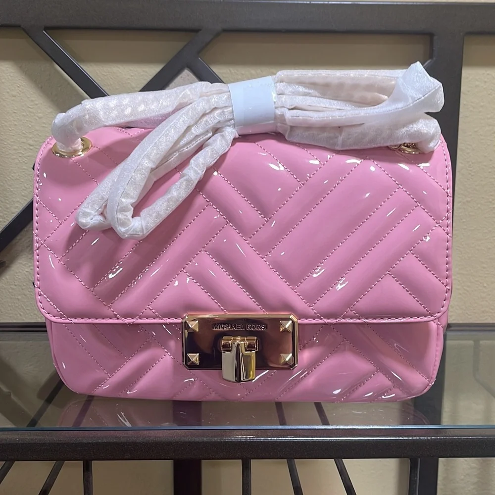 Michael Kors Peyton MD Shoulder Flap Bag - Picture 3 of 11